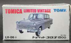 トヨペット コロナ 1500(シルバー)|TOMY