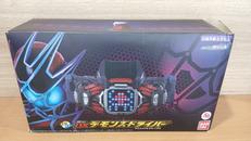 仮面ライダーリバイス|BANDAI