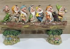 白雪姫 七人の小人|エネスコ