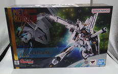 機動戦士ガンダム 逆襲のシャア|BANDAI