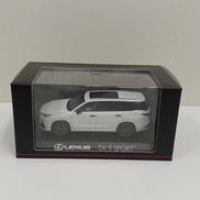 LEXUS TX 500H　F SPORT PERFORMA|KYOSHO