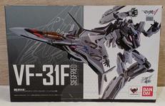 【未開封】VF-31F ジークフリート|BANDAI