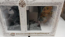 モンスターハンター フロンティアG ブックスタンド|CAPCOM