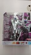 S.H.FIGUARTS クウラ最終形態|バンダイ