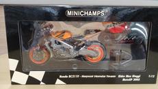HONDA RC211V　REPSOL HONDA TEAM|MINICHAMPS