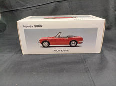 1/18|AUTOART