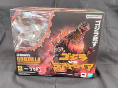 S.H.MONSTERSARTS|BANDAI