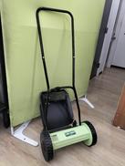 手動式芝刈機|LAWNMOWER