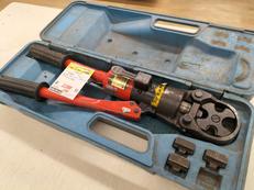 圧着工具|泉精器