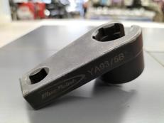 センサーソケット|BLUE-POINT