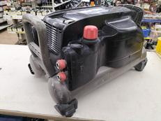 エアーコンプレッサー|HITACHI