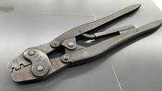 圧着工具|日本圧着端子製造