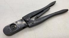 圧着工具|AMP