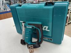 充電式タッカ|MAKITA