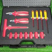 絶縁ツールセット|KNIPEX