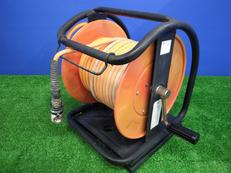 エアホースリール・オートロックスイングカプラ|TRUSCO