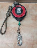 安全ブロック|メーカー不明