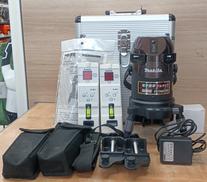 屋内・屋外兼用レーザー墨出し器|MAKITA