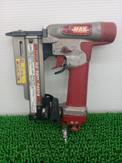 スーパーネイラー|MAX