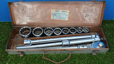 ソケットレンチセット|TONE