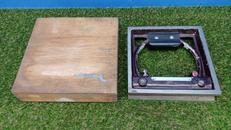 精密角型水準器|FSK