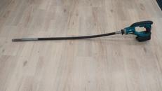 充電式コンクリートバイブレーター|MAKITA