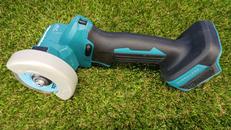 充電式コンパクトカッタ|MAKITA