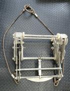 U字溝マシンバイス|SAN-KYO