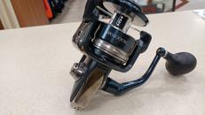 スピニングリール|SHIMANO