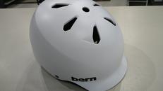 スノーボードヘルメット|BERN